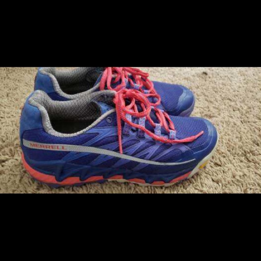 Merrell Unifly running shoes 🏃🏽‍♀️ size 7